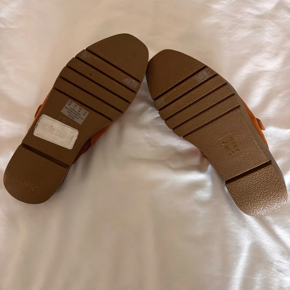 Naturalizer Golden Maple  Suede Slip-On Mules Sz 8 Like New - Picture 2 of 10